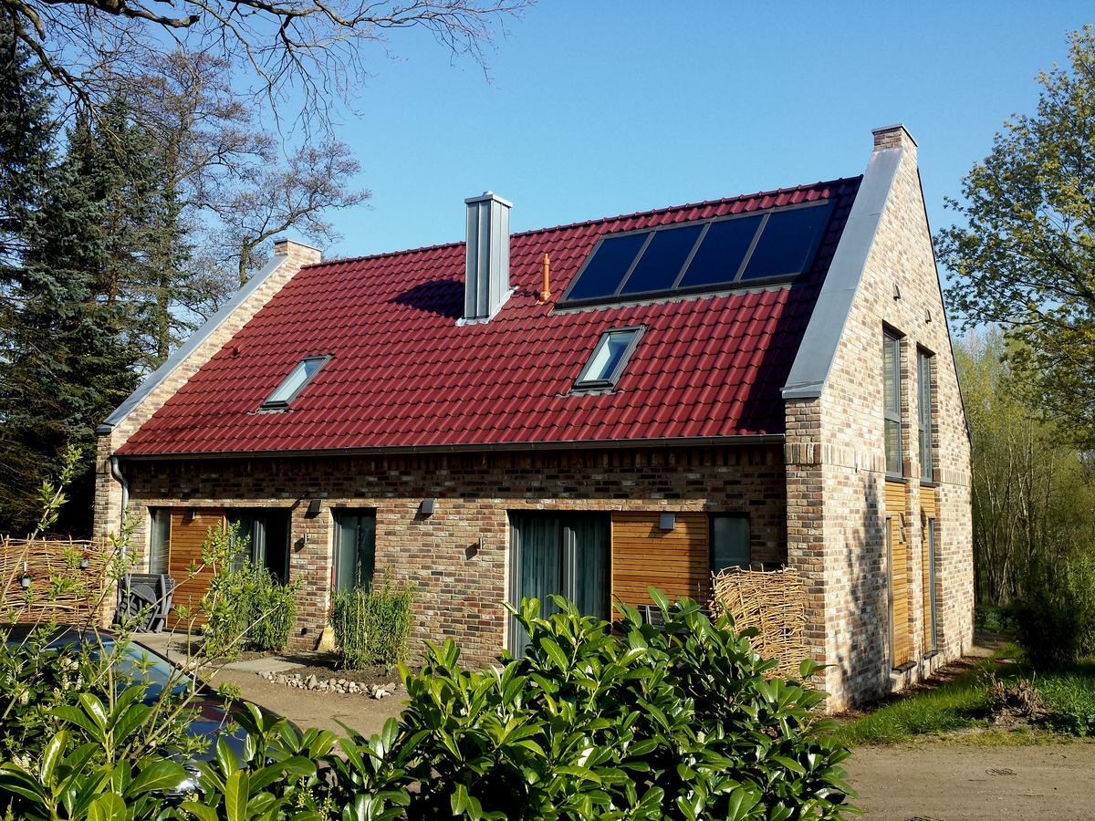 Hotel Mara Wendisch Evern Exteriér fotografie